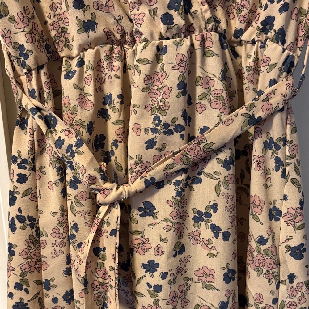 SHEIN Floral Wrap Dress - Pink and Black - Picture 4 of 7